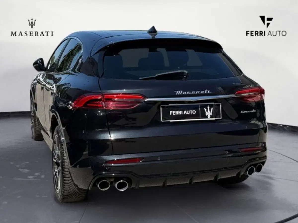 Maserati Grecale usata a Udine (5)
