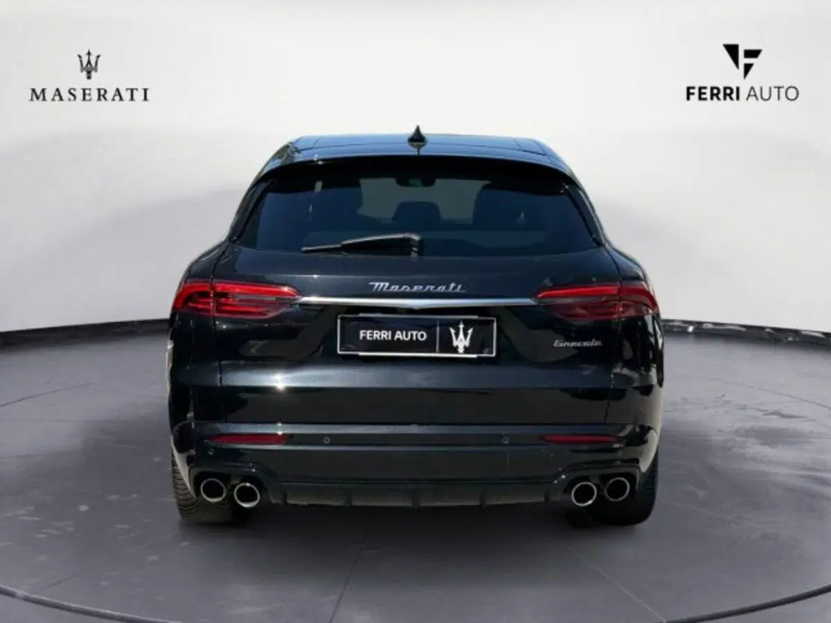 Maserati Grecale usata a Udine (6)