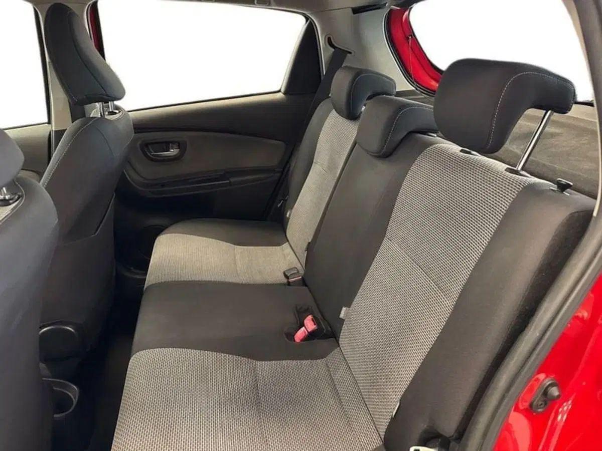 Toyota Yaris usata a Prato (12)