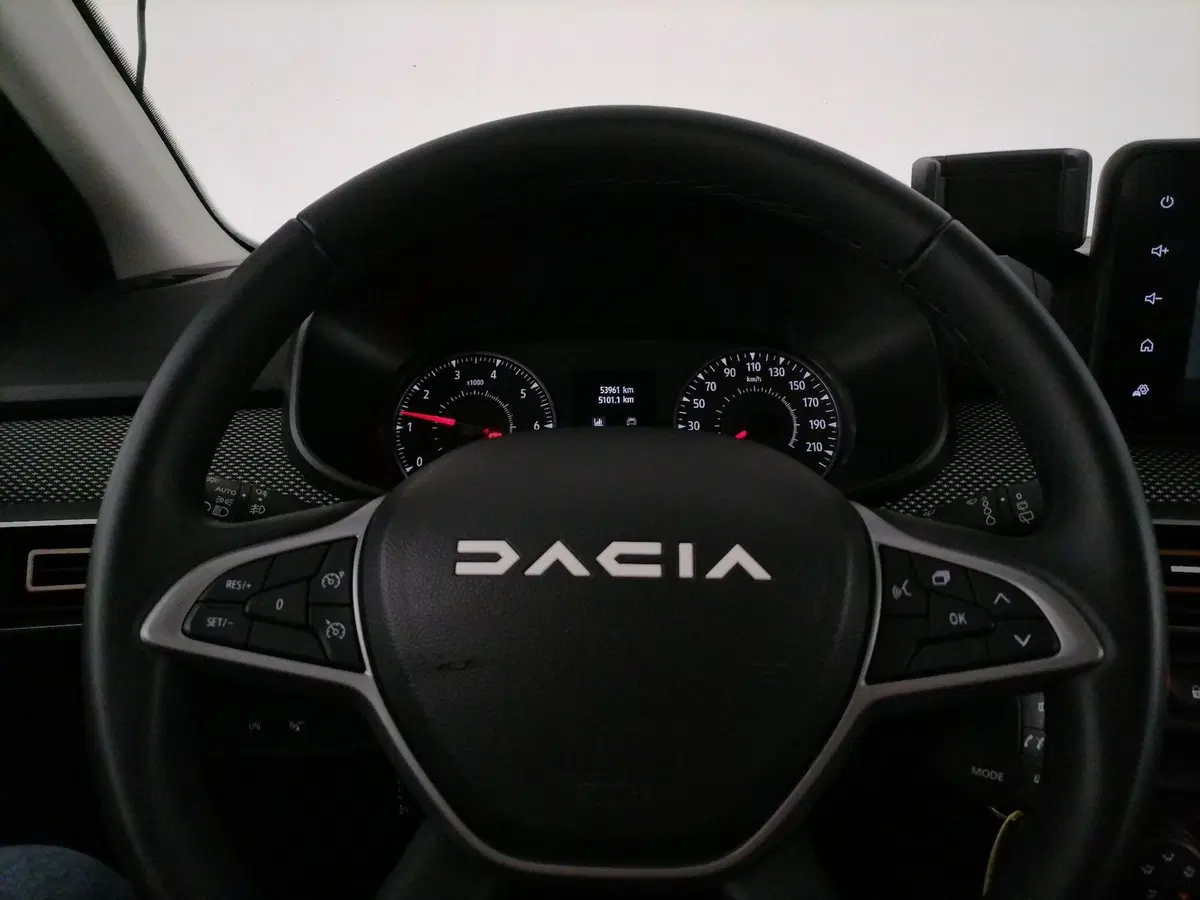 Dacia Sandero usata a Roma (18)