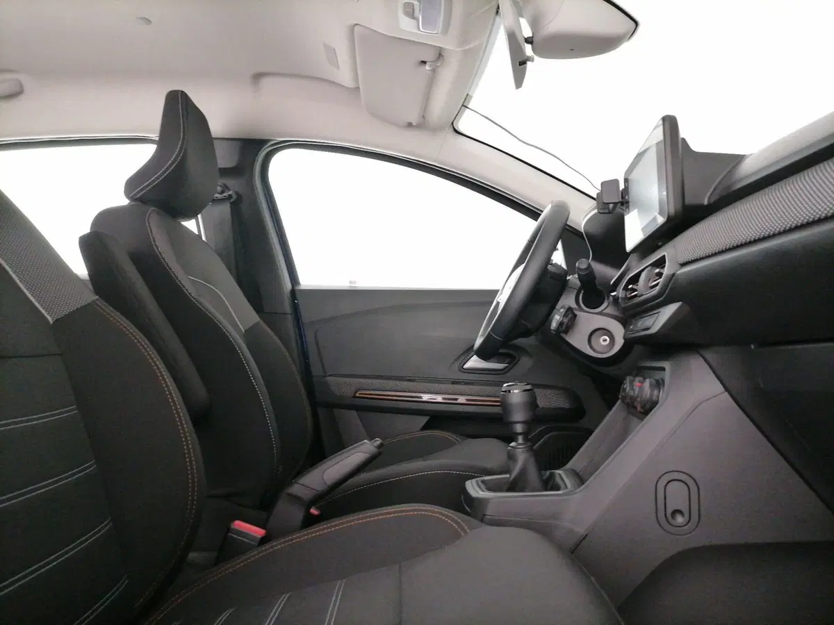 Dacia Sandero usata a Roma (6)