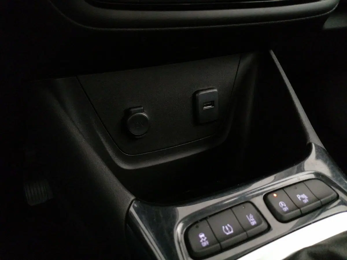 Opel Crossland usata a Roma (18)