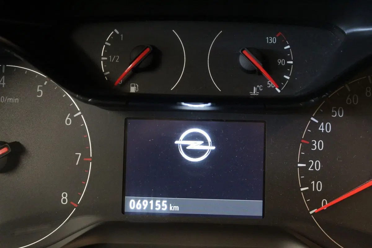 Opel Corsa usata a Cremona (10)