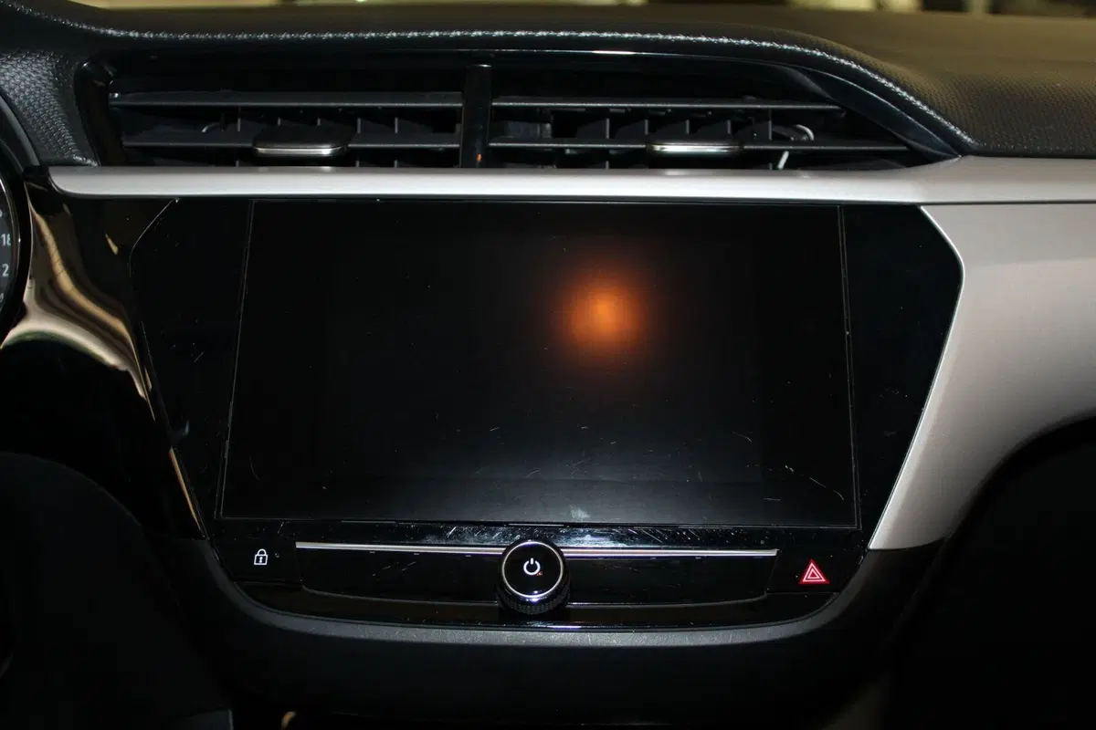 Opel Corsa usata a Cremona (11)
