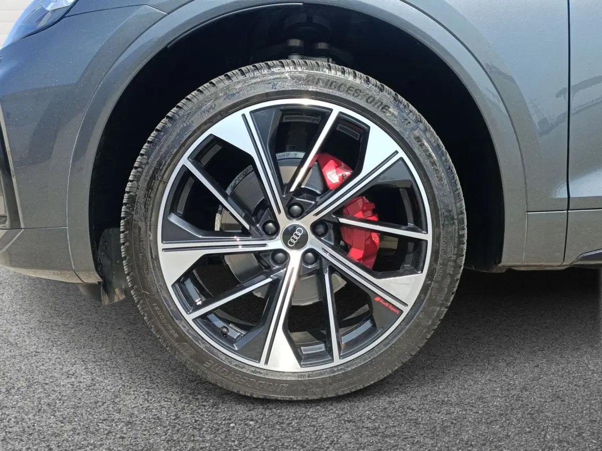 Audi Q5 Sportback usata a Lecce (6)