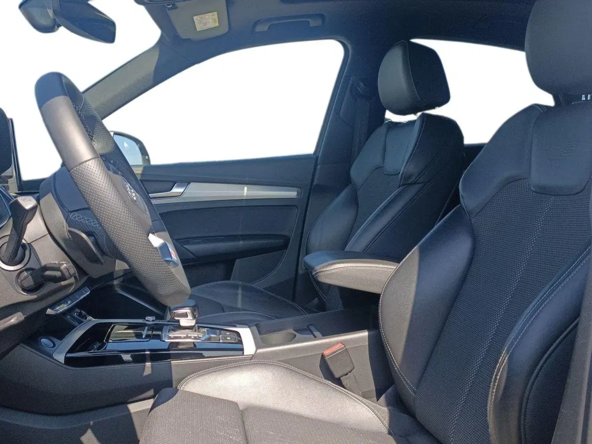 Audi Q5 Sportback usata a Lecce (7)