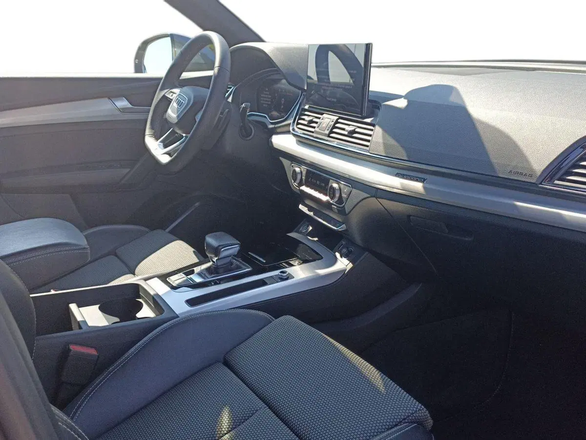 Audi Q5 Sportback usata a Lecce (9)