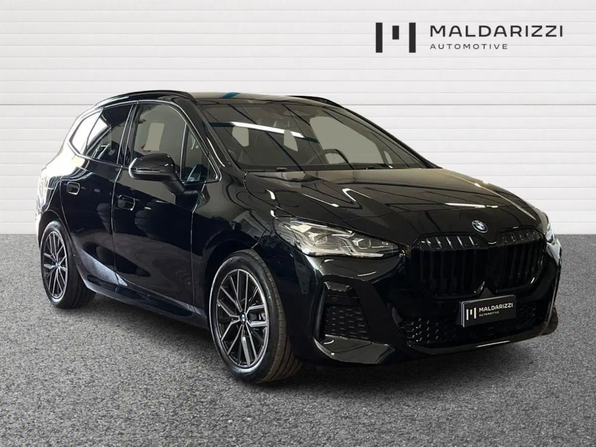 BMW Serie 2 Active Tourer usata a Bari