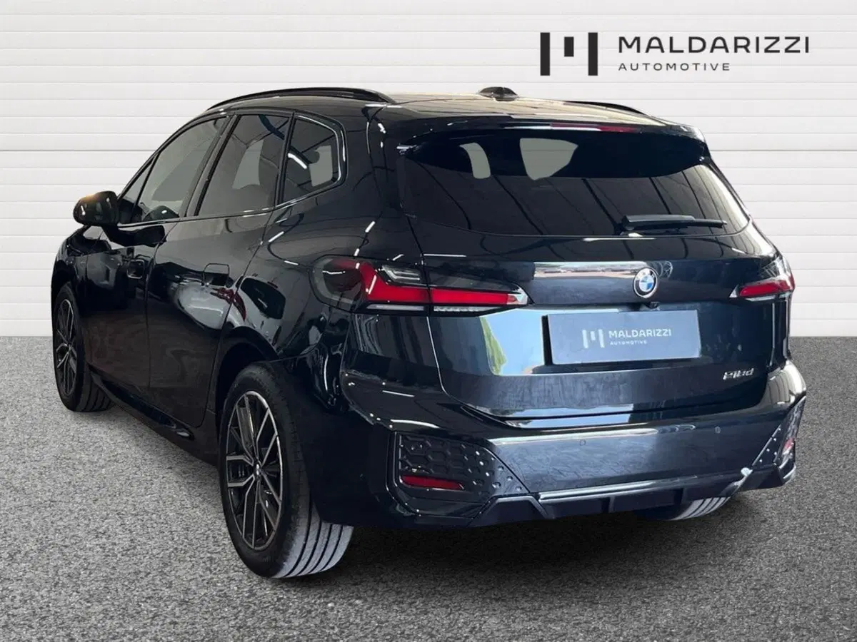 BMW Serie 2 Active Tourer usata a Bari (4)