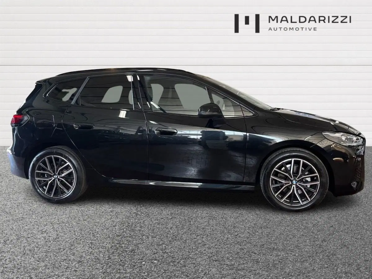 BMW Serie 2 Active Tourer usata a Bari (5)