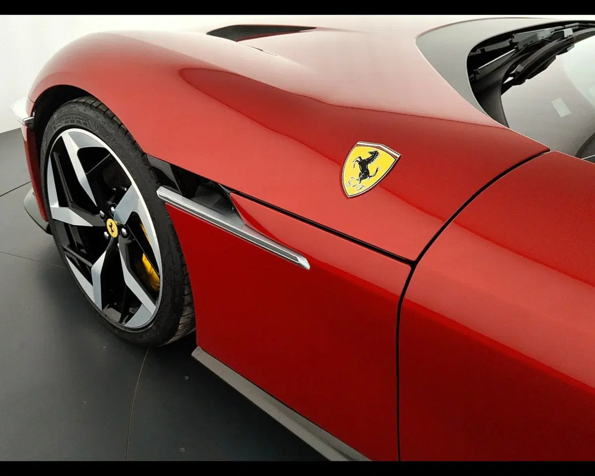 Ferrari 12Cilindri Coupé usata a Verona (13)