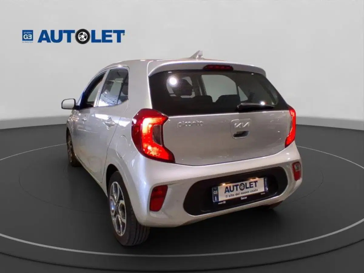Kia Picanto usata a Genova (8)