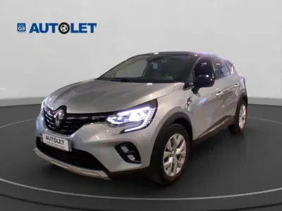 Renault Captur Full Hybrid E-Tech 145 CV Intens del 2022 usata a Genova