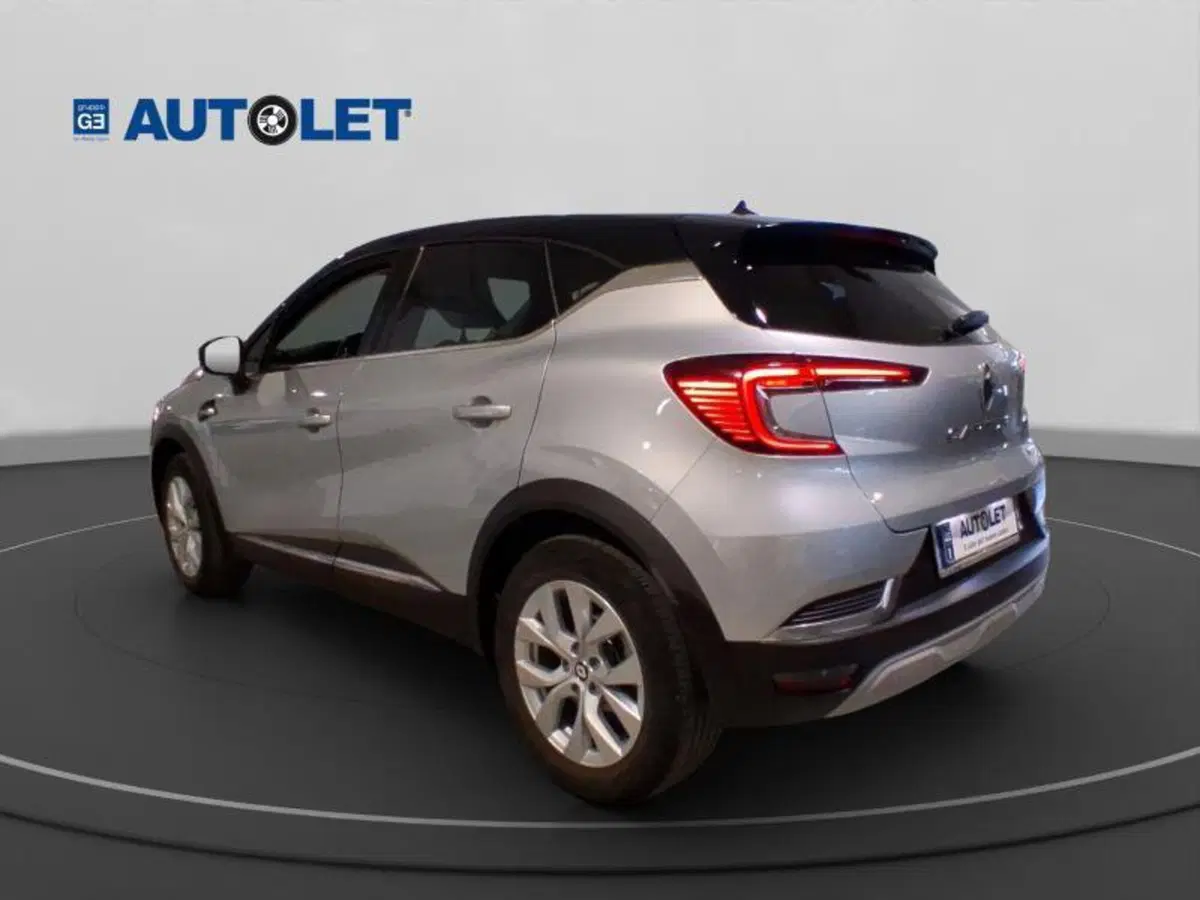 Renault Captur usata a Genova (8)