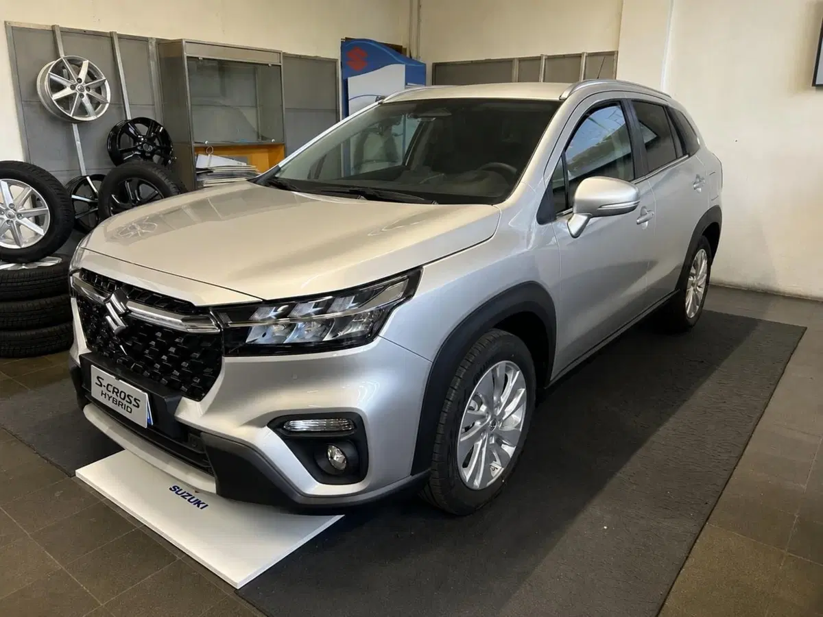 Suzuki S-Cross nuova a Milano