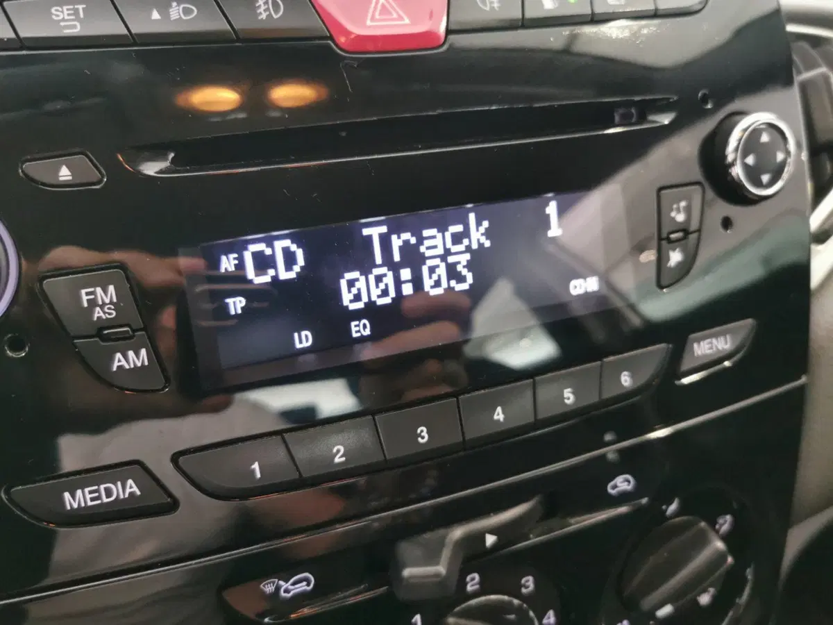 Lancia Ypsilon usata a Brindisi (13)