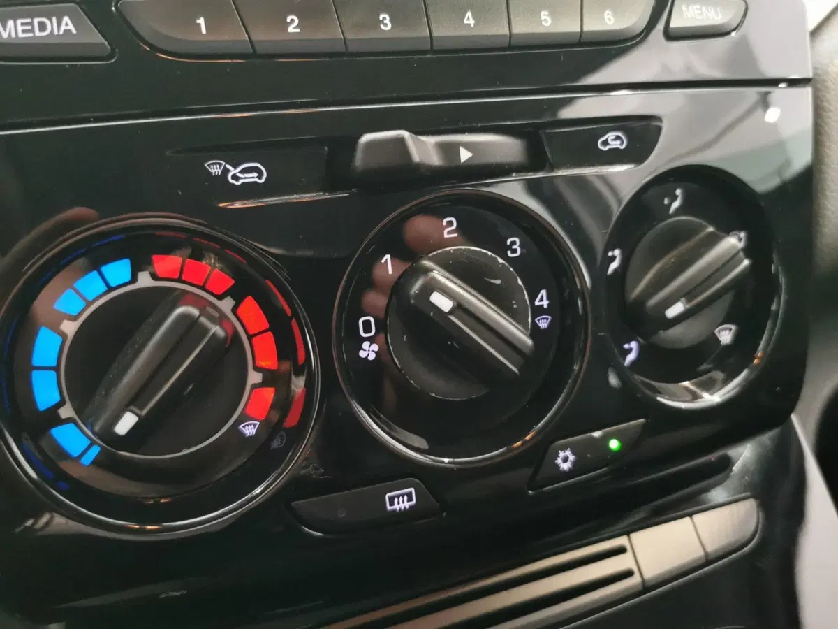 Lancia Ypsilon usata a Brindisi (14)