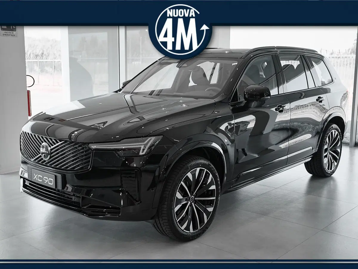 Volvo XC90 nuova a Prato