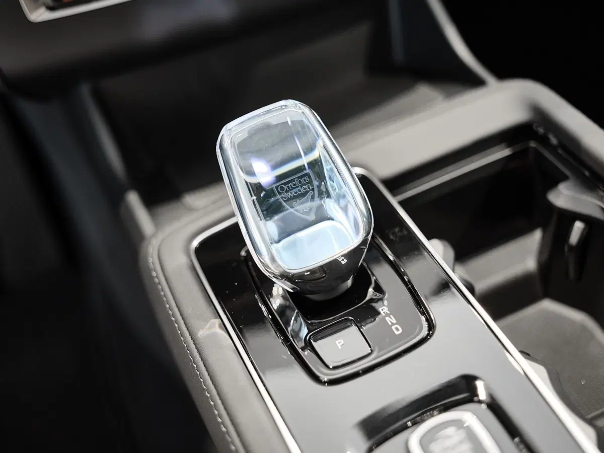 Volvo XC90 nuova a Prato (12)