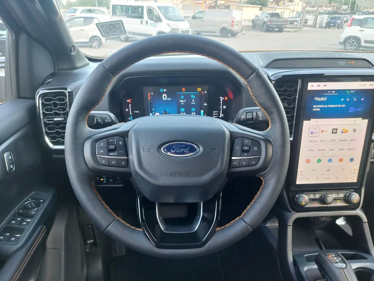 Ford Ranger Pick-up nuova a Belluno (11)