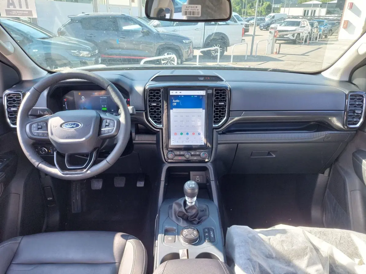 Ford Ranger Pick-up nuova a Belluno (11)