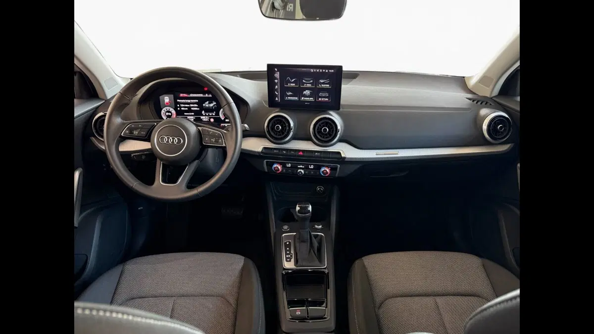 Audi Q2 usata a Palermo (12)