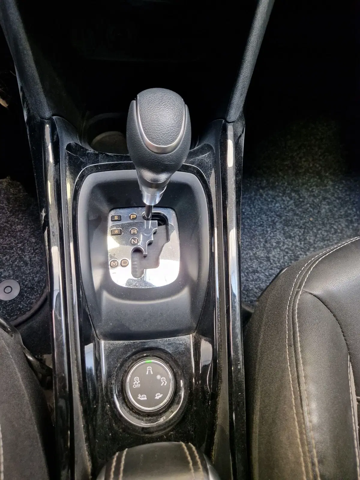 Peugeot 2008 usata a Varese (18)