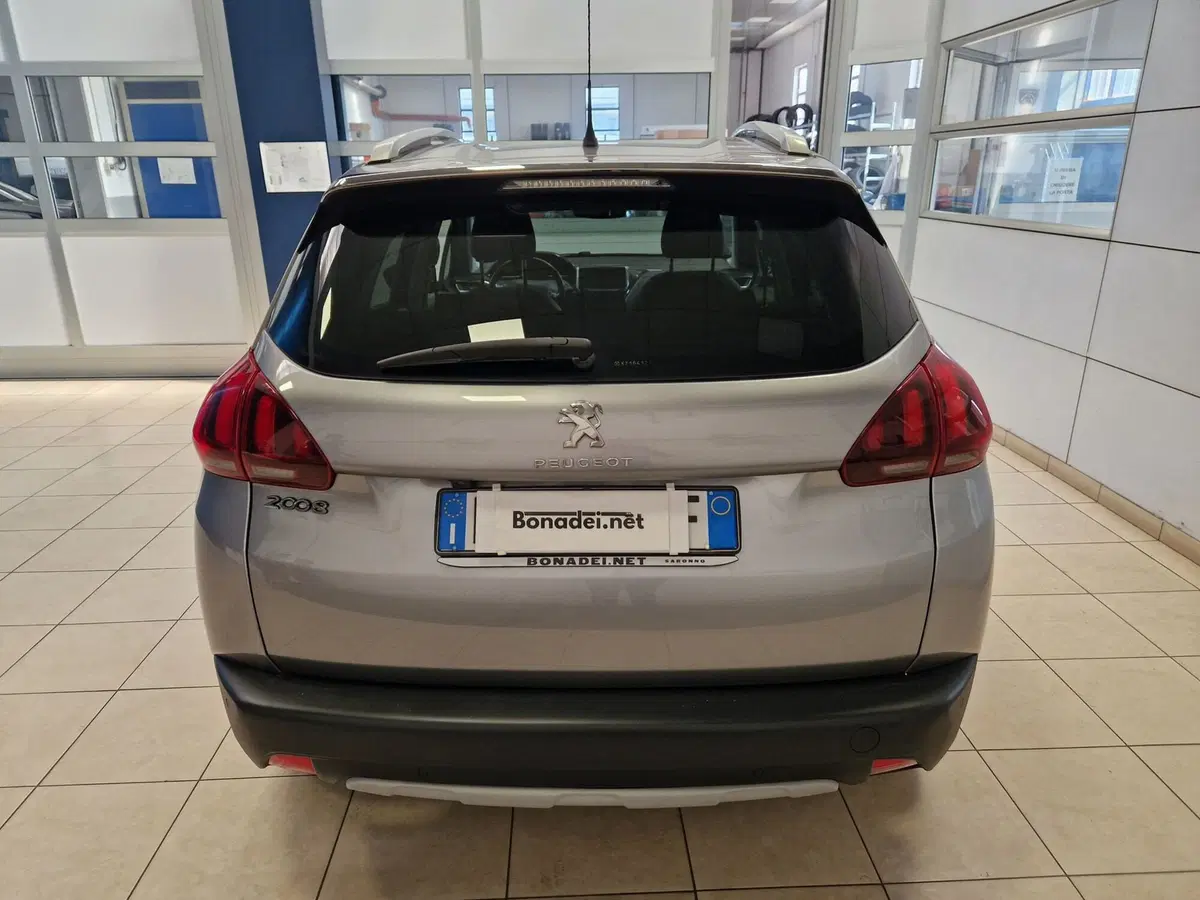Peugeot 2008 usata a Varese (4)