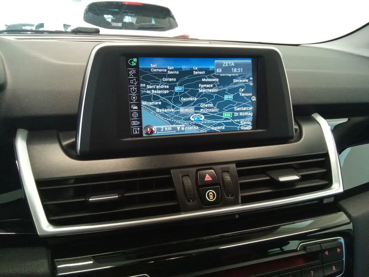 BMW Serie 2 Active Tourer usata a Rimini (15)