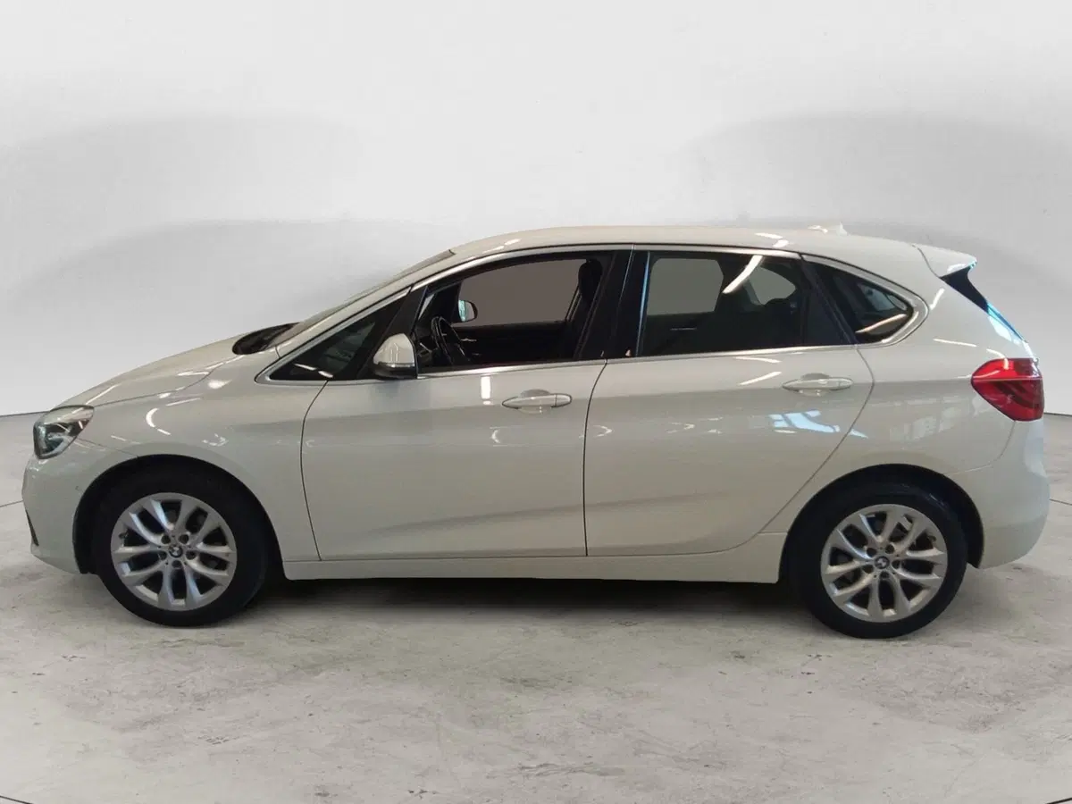 BMW Serie 2 Active Tourer usata a Rimini (4)