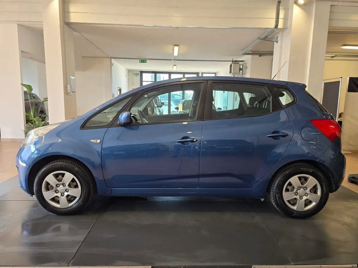 Kia Venga usata a Rimini (7)