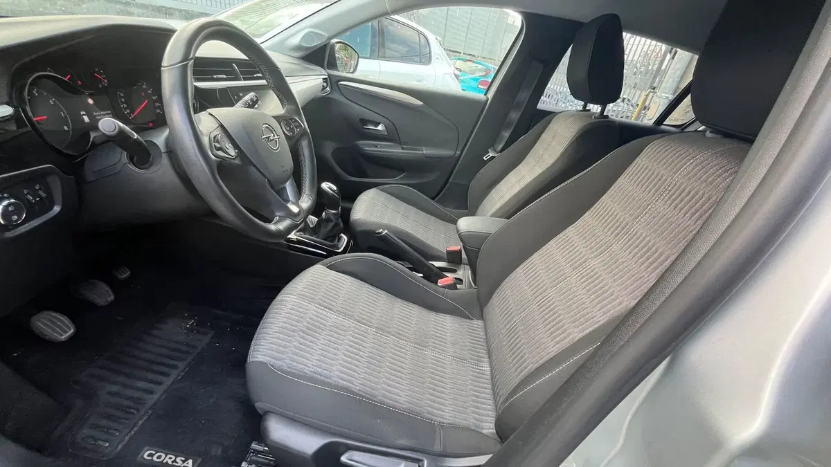 Opel Corsa usata a Massa-Carrara (6)