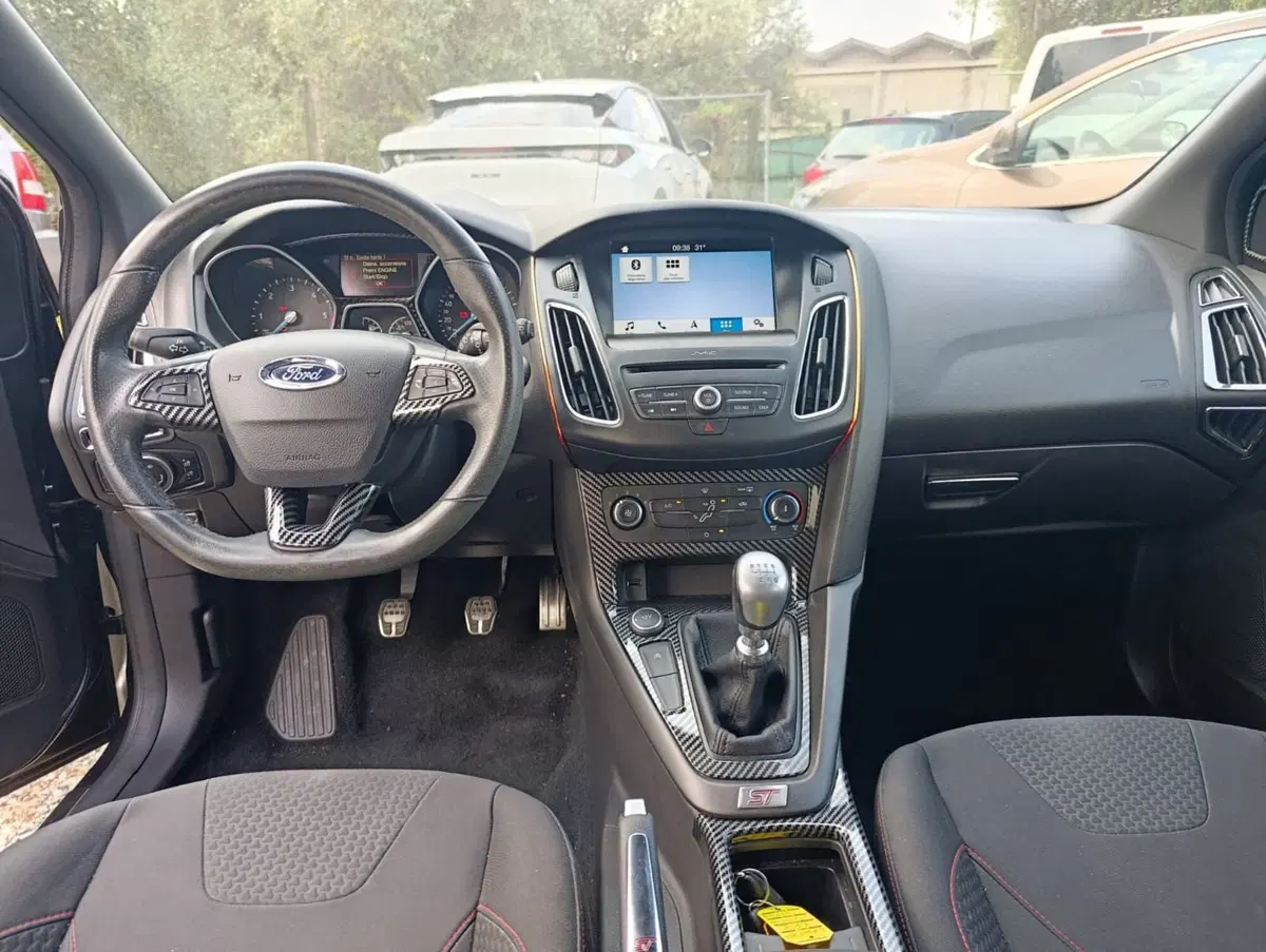 Ford Focus usata a Massa-Carrara (6)