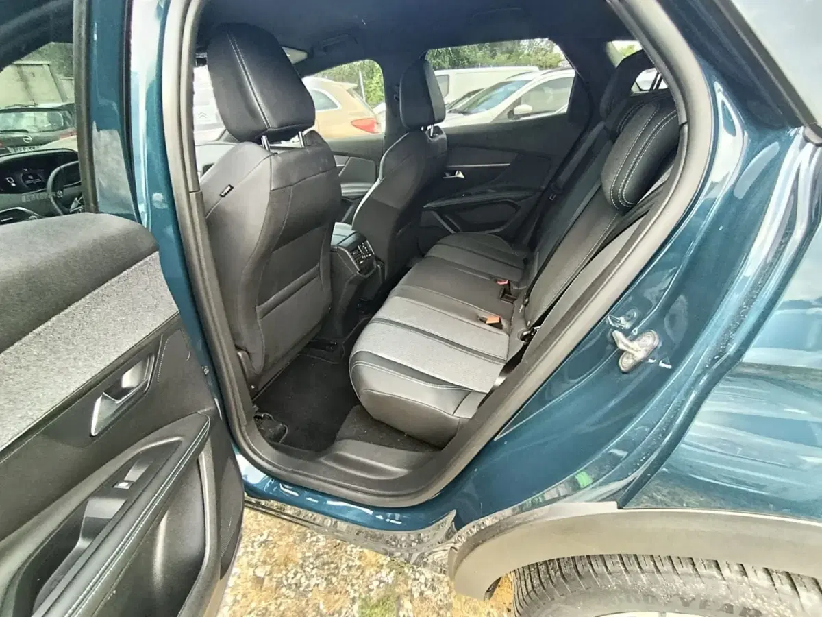 Peugeot 3008 usata a Massa-Carrara (17)
