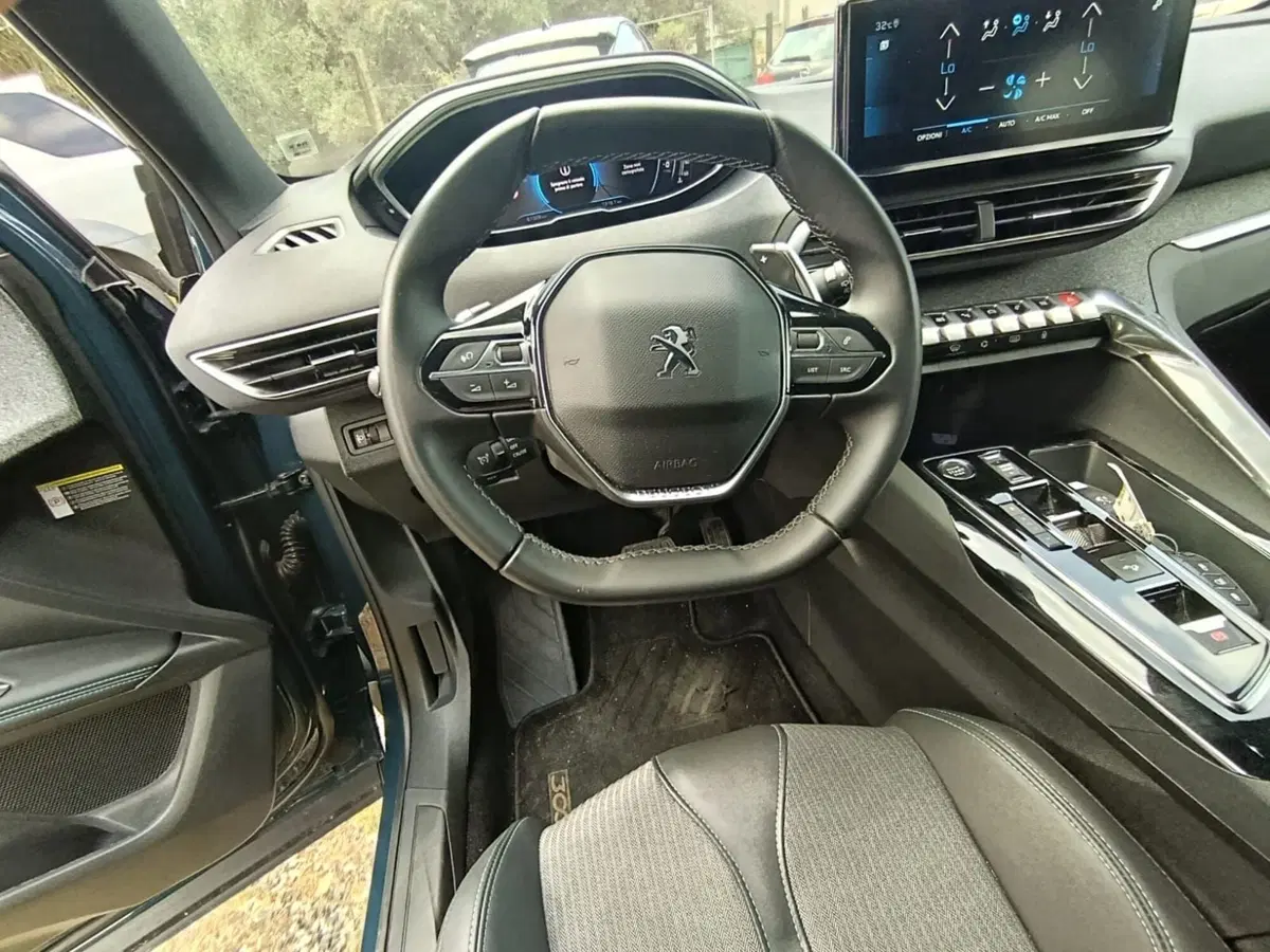 Peugeot 3008 usata a Massa-Carrara (19)