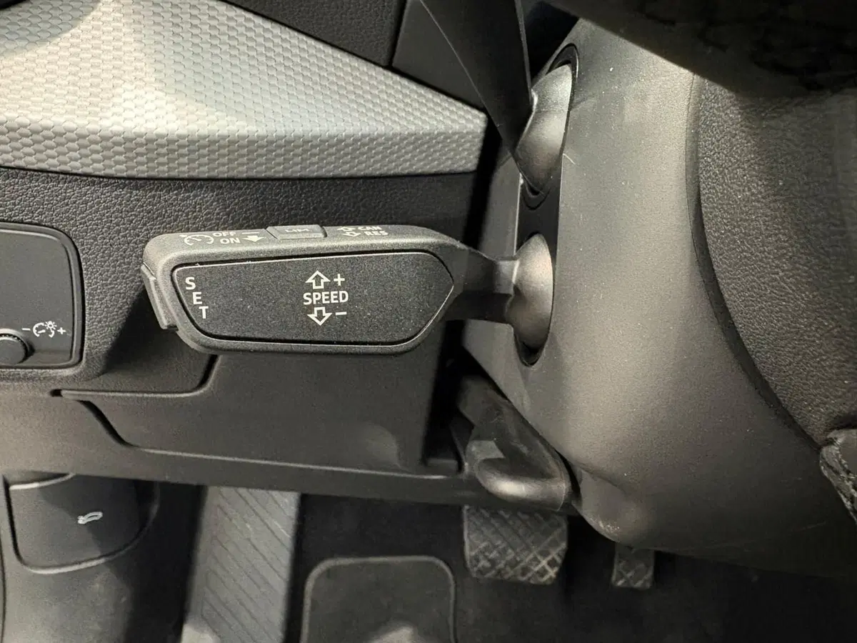 Audi Q2 usata a Bari (19)