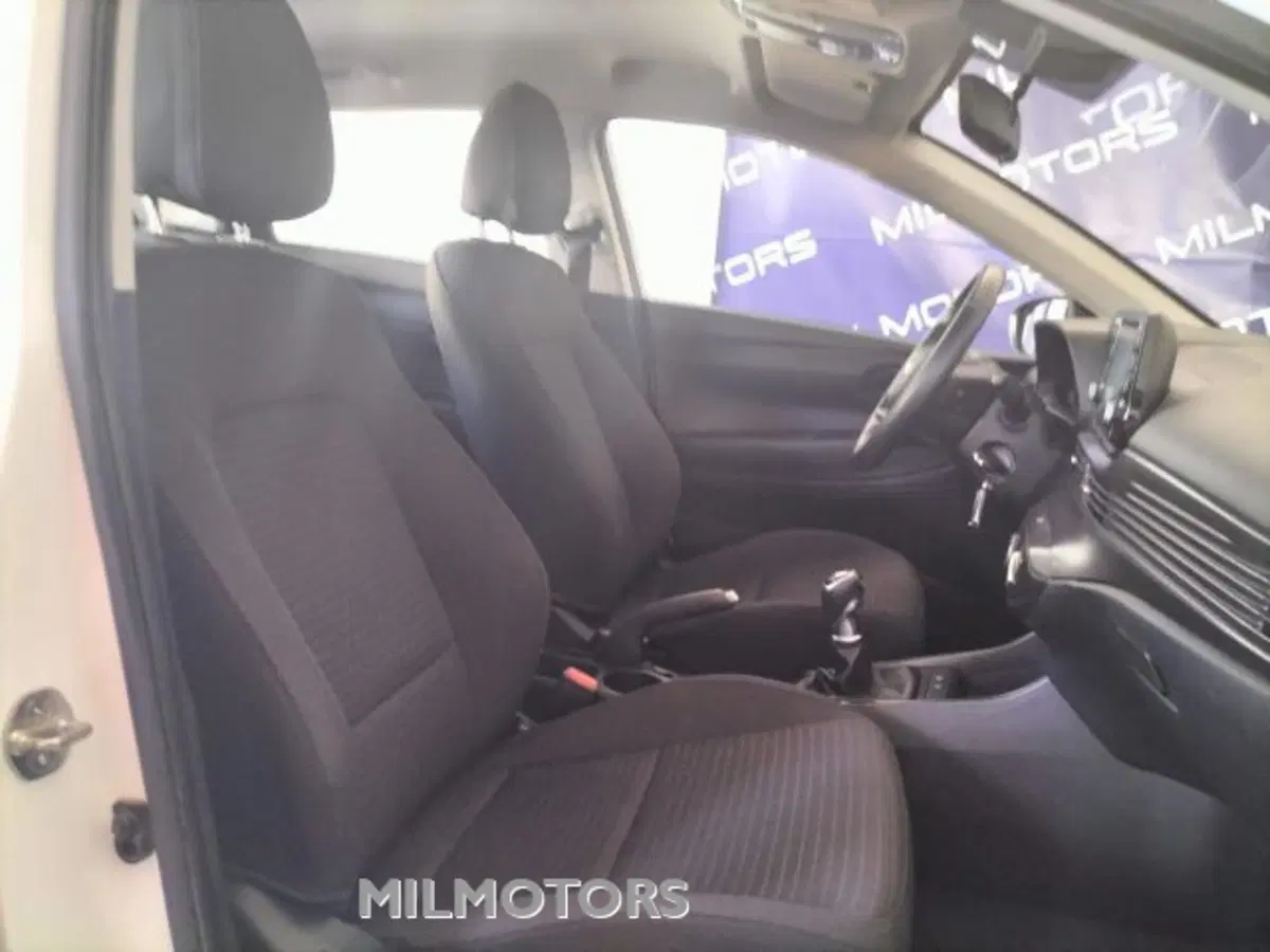 Hyundai i20 usata a Messina (19)