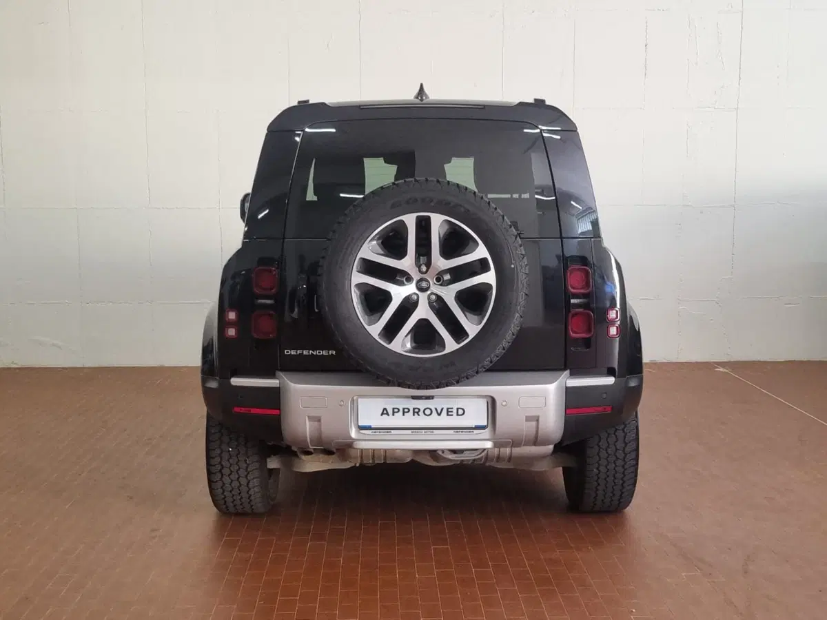Land Rover Defender usata a Brescia (7)