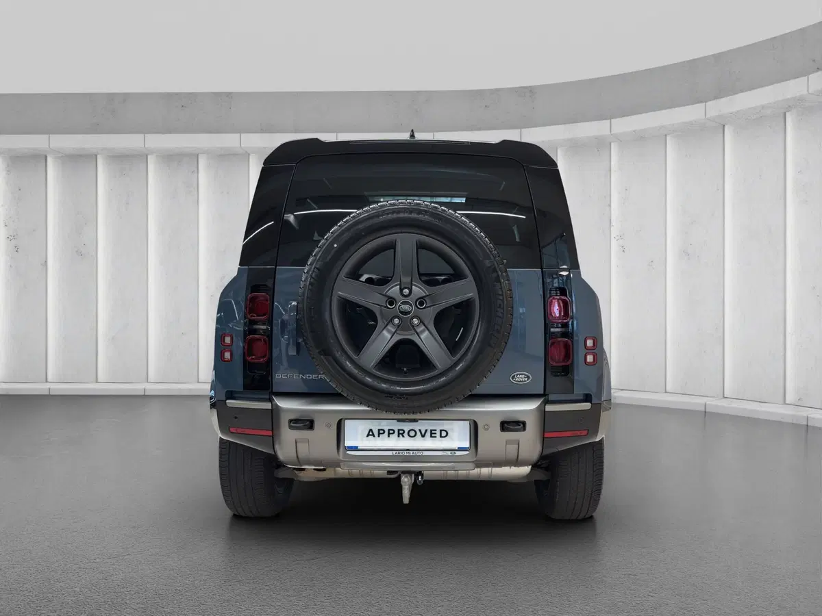 Land Rover Defender usata a Milano (7)