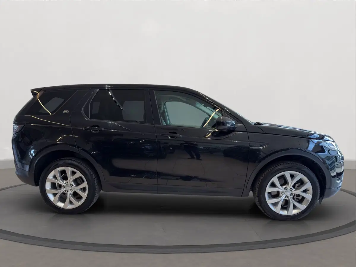 Land Rover Discovery Sport usata a Latina (6)