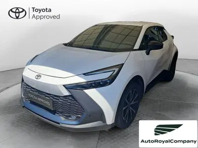Toyota Toyota C-HR 1.8 hv Lounge fwd e-cvt del 2024 usata a Roma