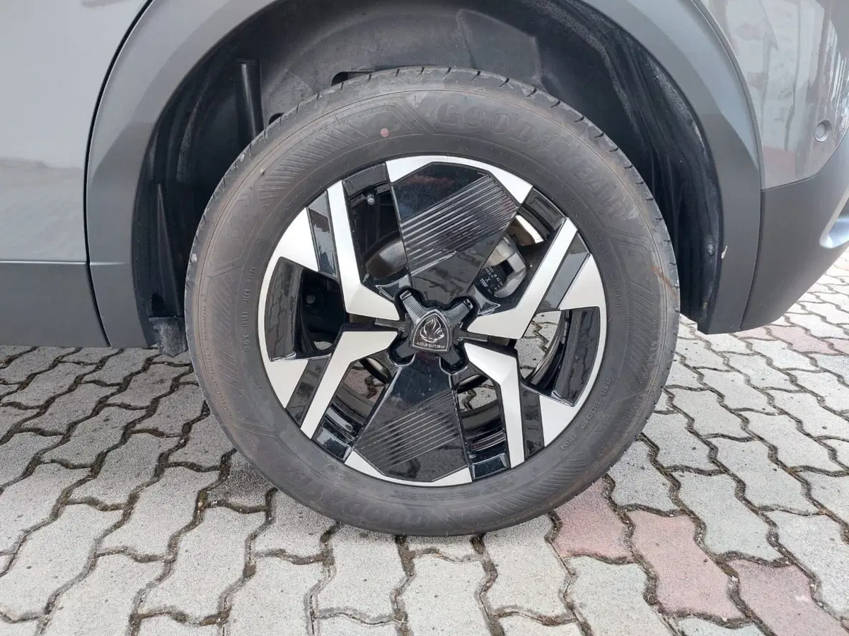 Peugeot 2008 usata a Pavia (14)
