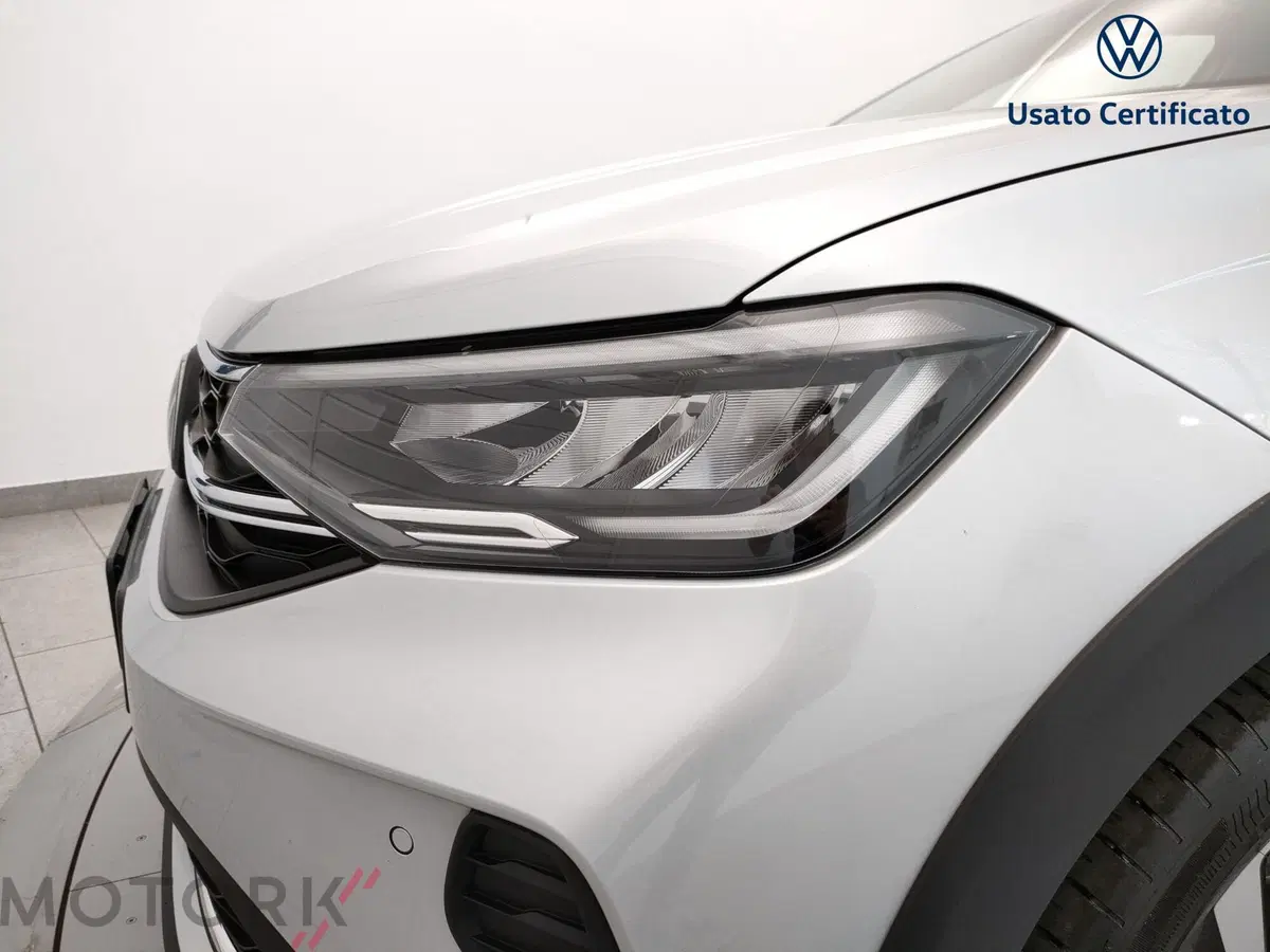 Volkswagen Taigo usata a Varese (7)