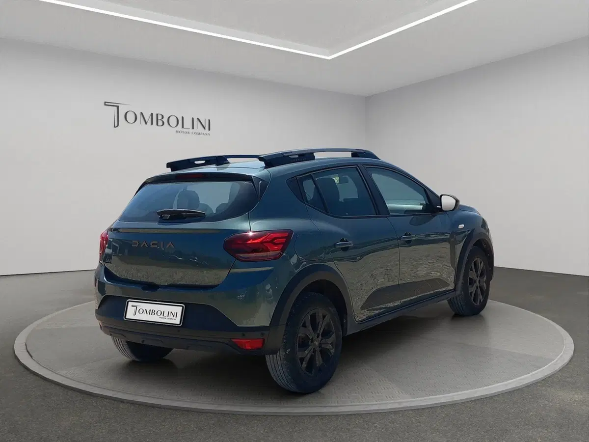 Dacia Sandero Stepway usata a Macerata (4)