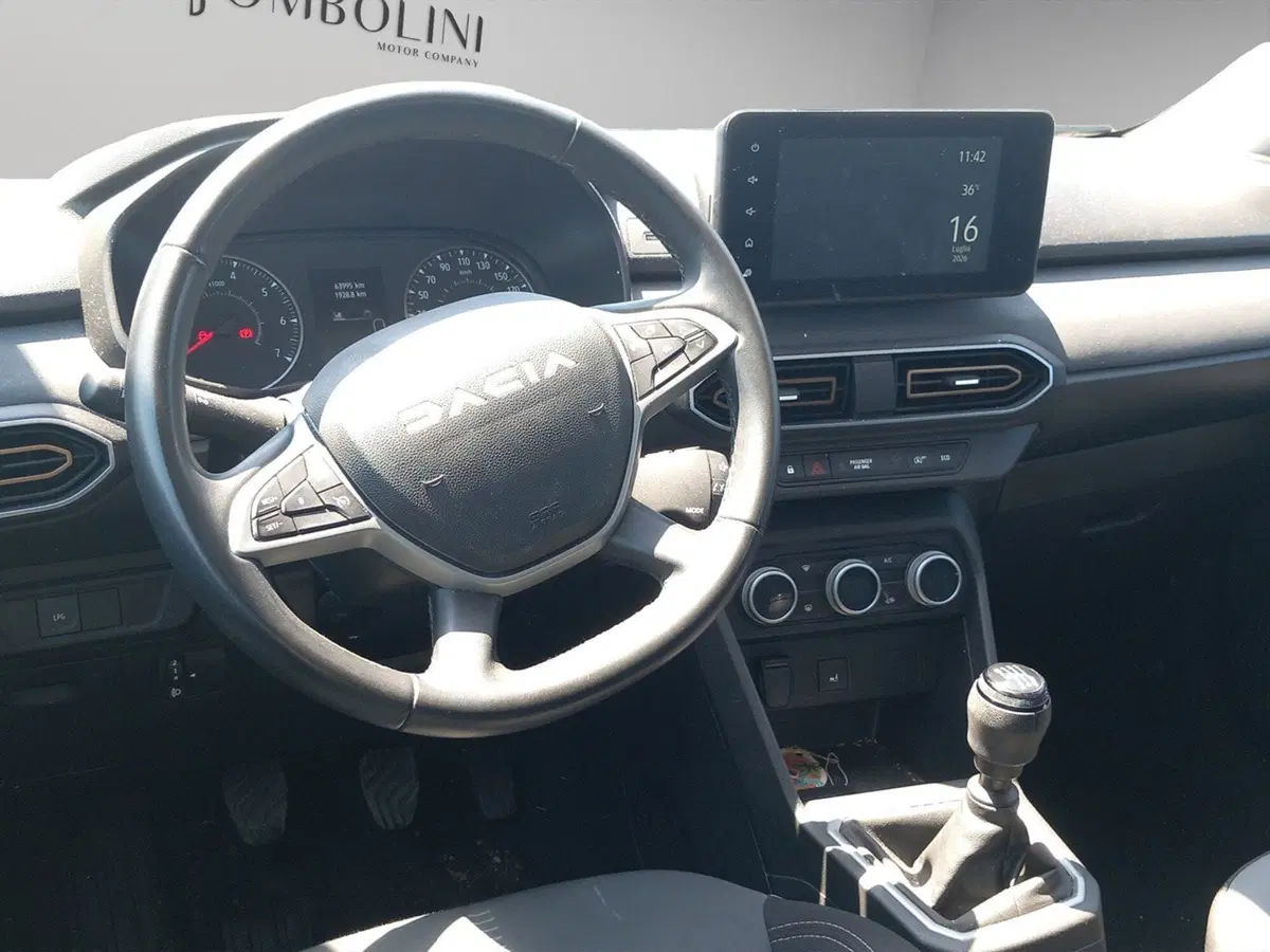 Dacia Sandero Stepway usata a Macerata (9)