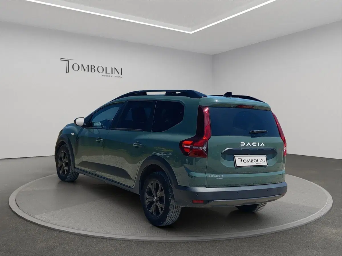 Dacia Jogger usata a Macerata (7)
