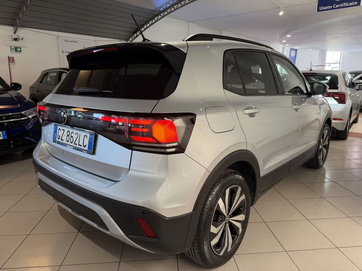 Volkswagen T-Cross usata a Genova (5)