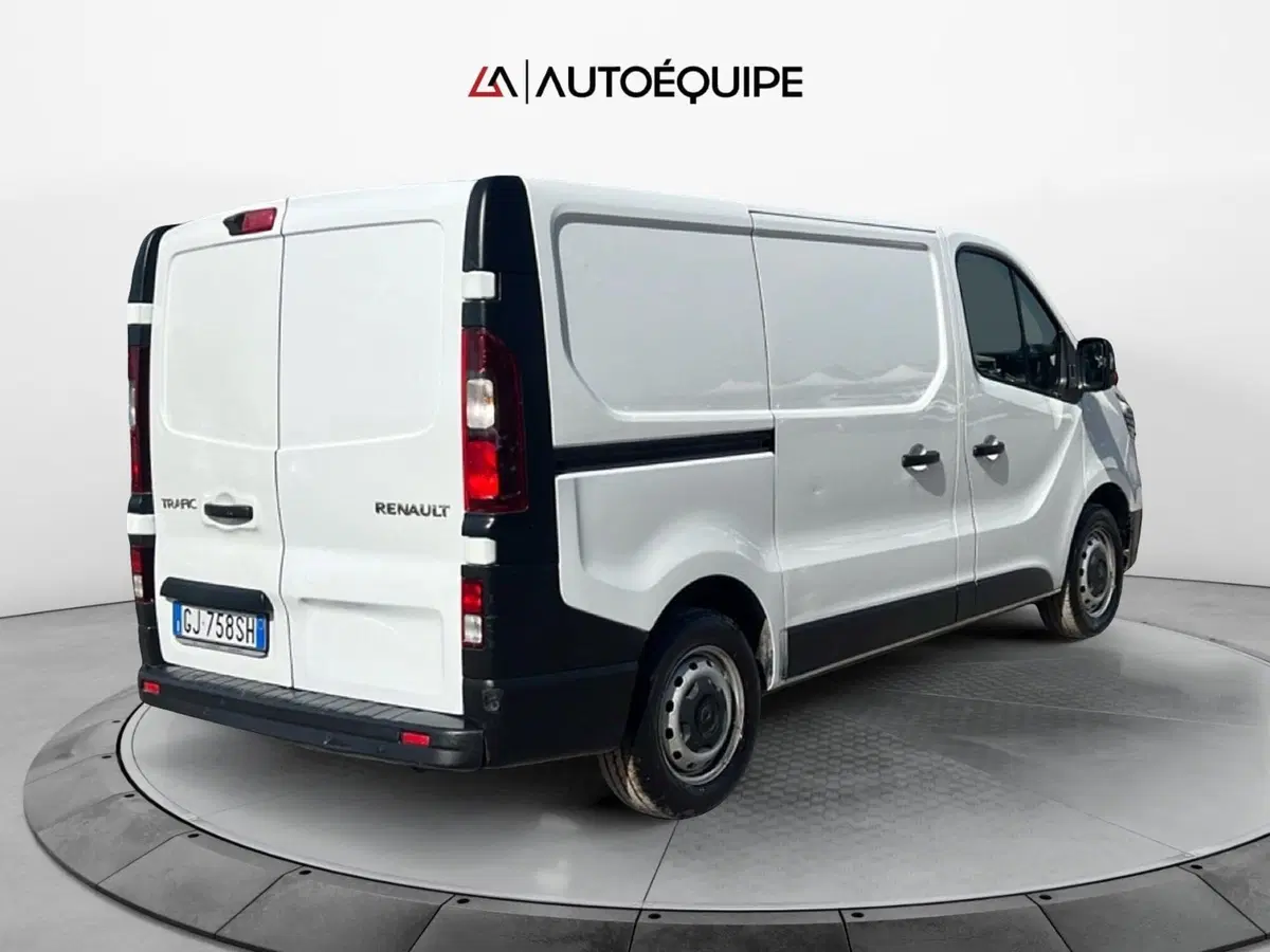 Renault Trafic Furgone usata a Roma (5)