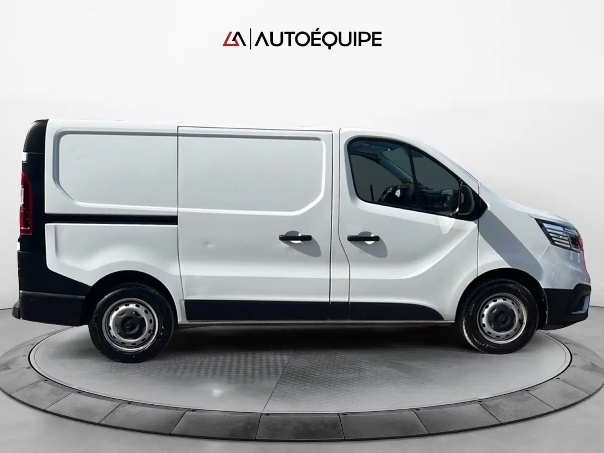 Renault Trafic Furgone usata a Roma (6)