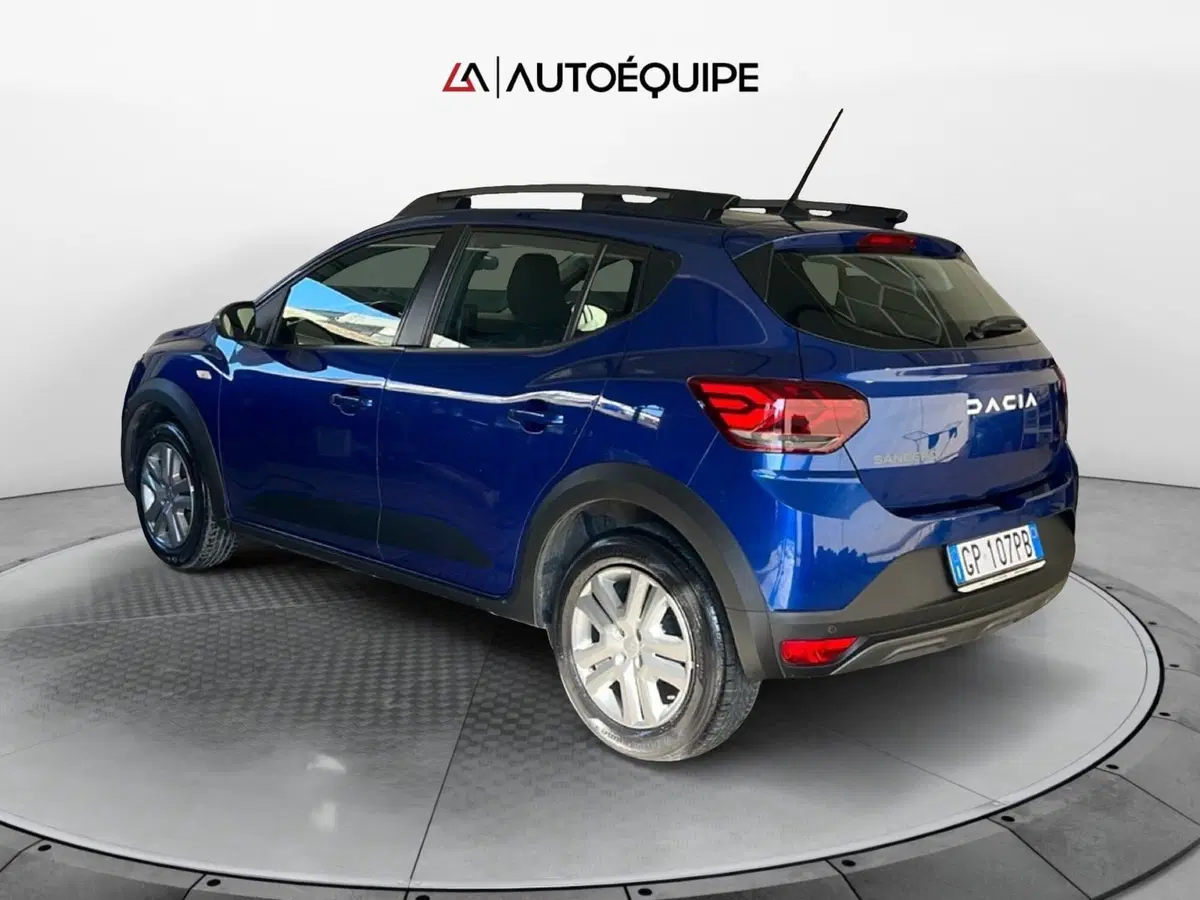 Dacia Sandero usata a Roma (3)